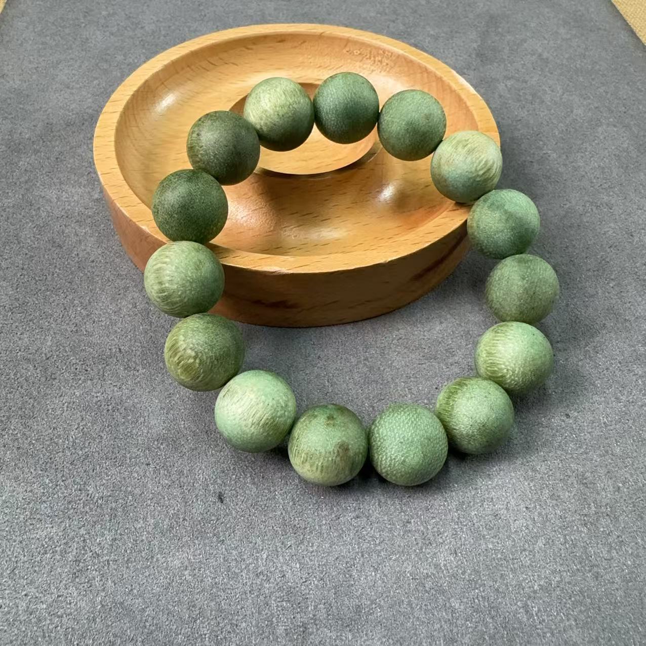 沉香木串文玩A520<14mm>