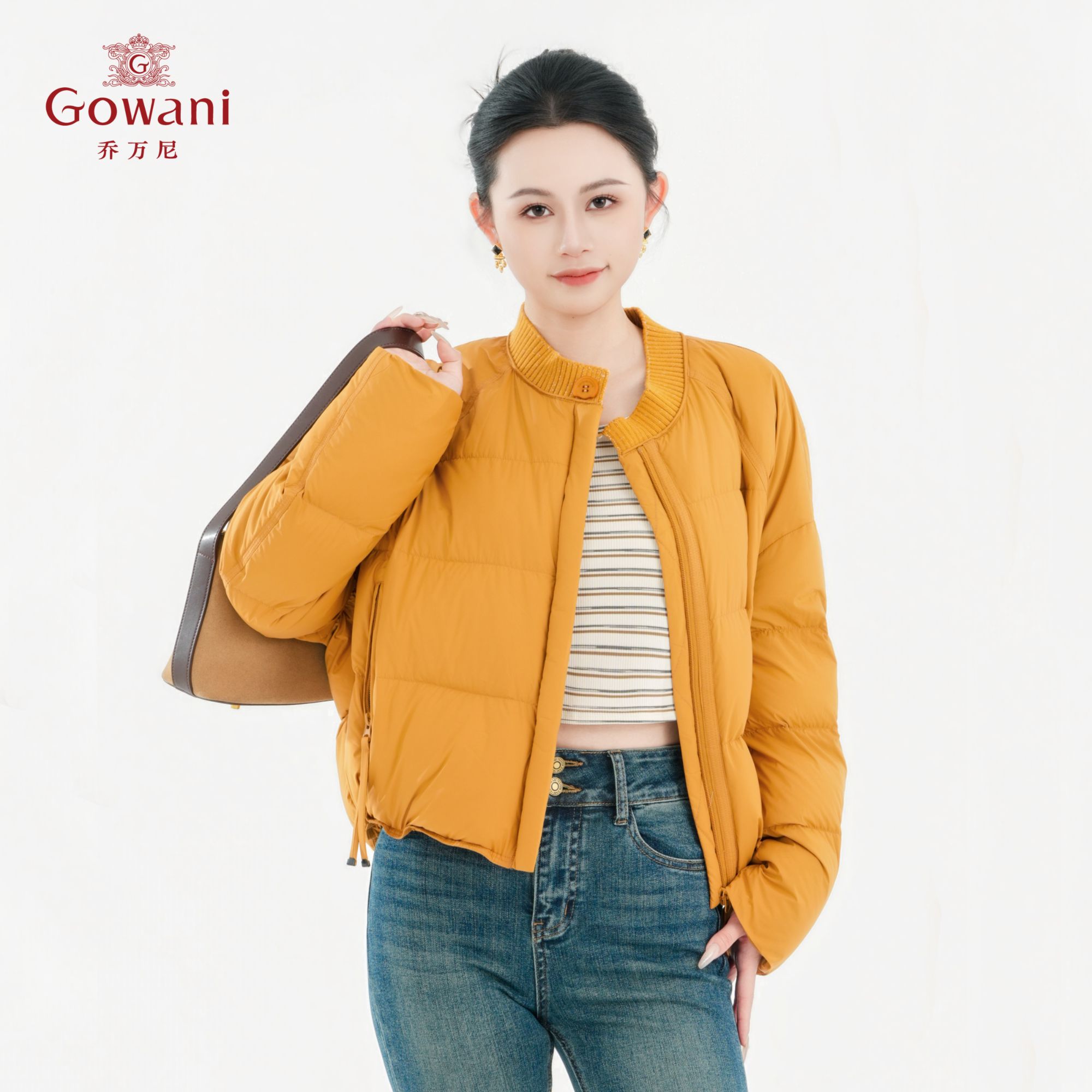 Gowani/乔万尼2025新款轻薄女款冬季保暖短款休闲羽绒服EZ4T201