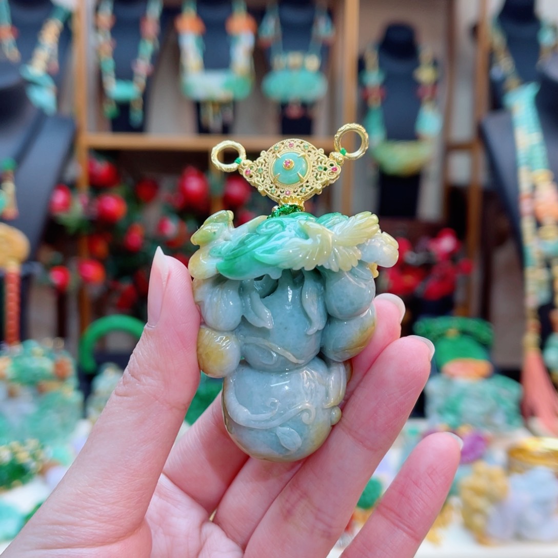 翡翠颈饰合金48小时鉴赏期