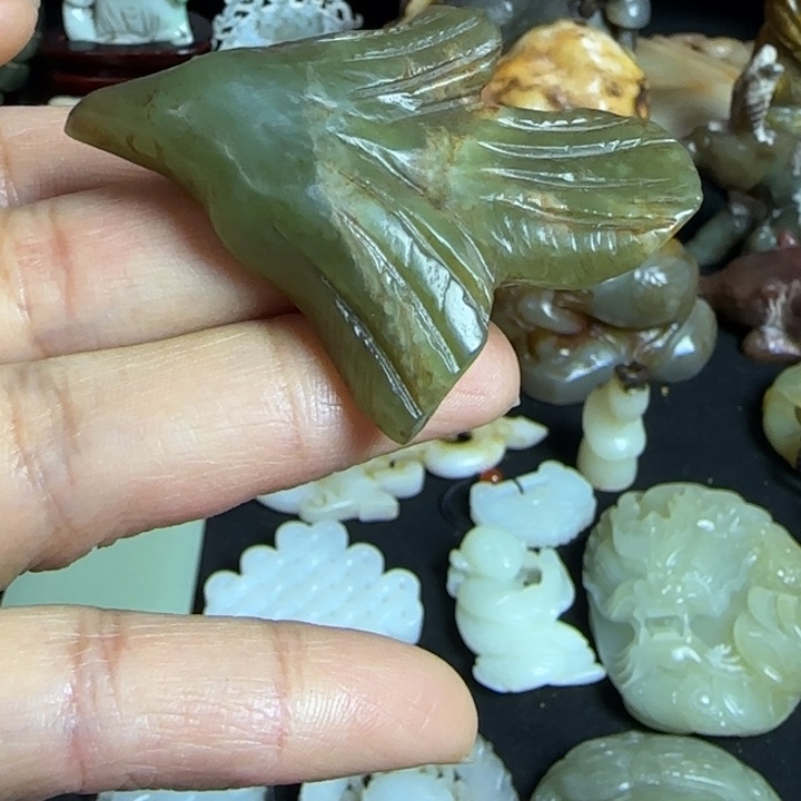 和田玉（糖玉）挂件未镶嵌