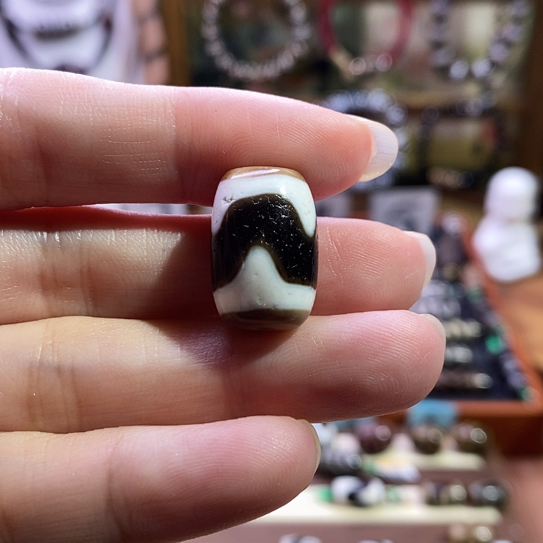 Z***.玛瑙/玉髓合金颈饰