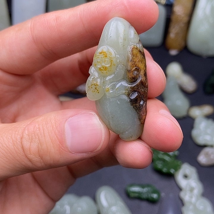 未镶嵌和田玉挂件