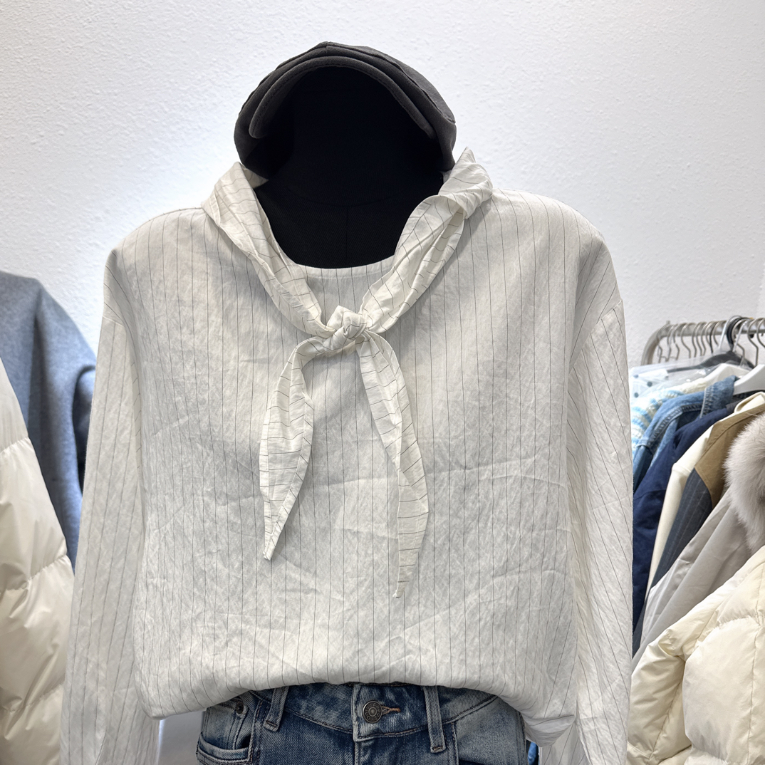 泡菜设计师款天丝衬衣