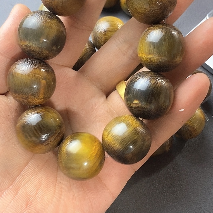 大果紫檀（缅甸花梨）099