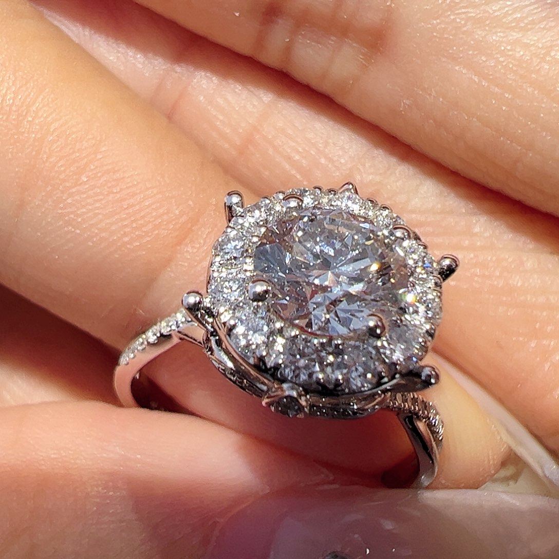 实验室培育钻石18K金镶嵌1.089