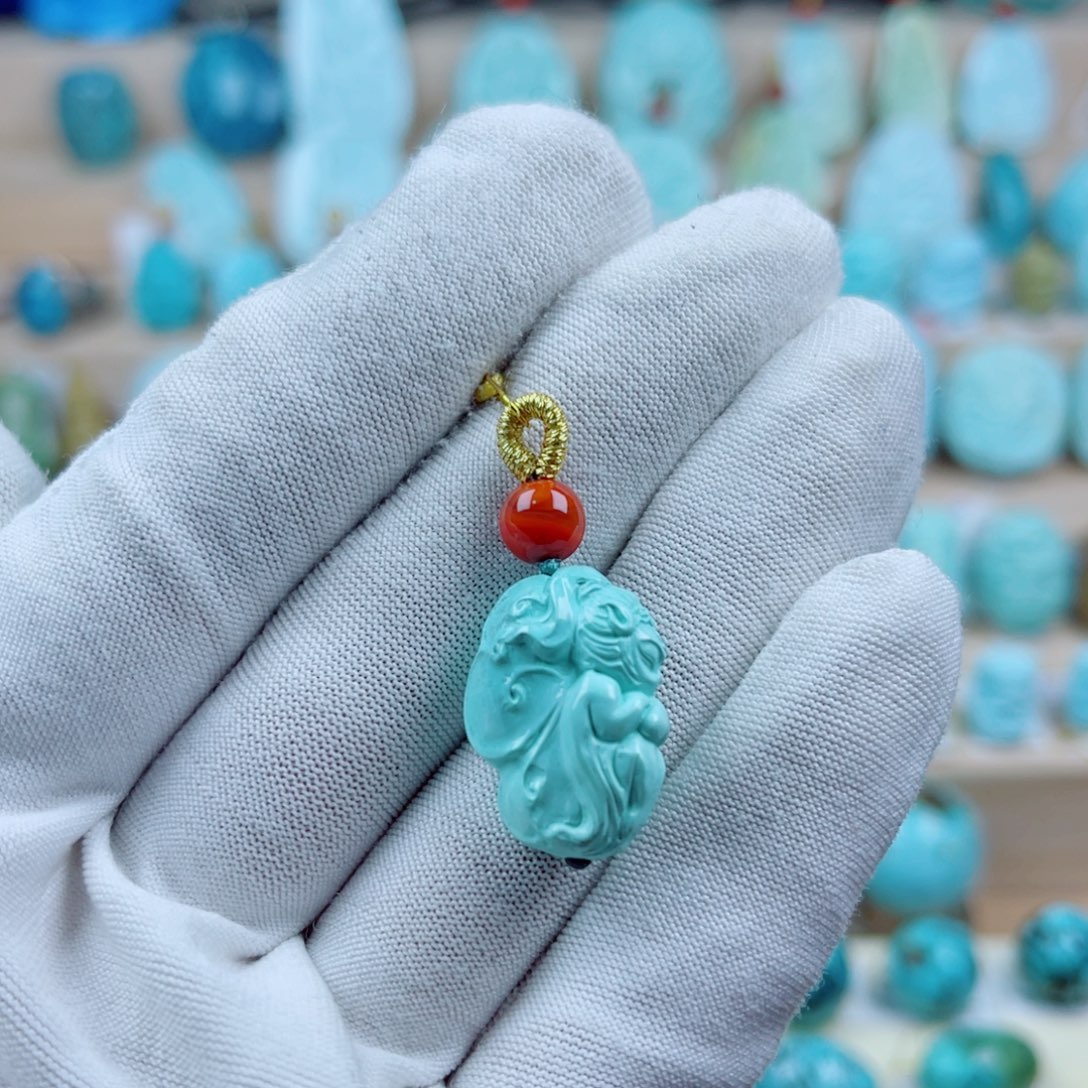 绿松石未镶嵌珠宝奇石