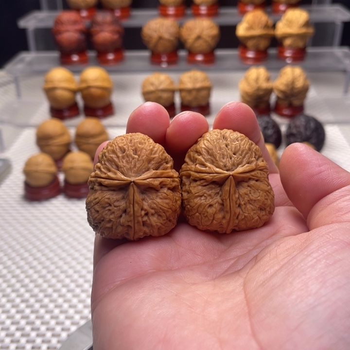 文玩核桃把件19三棱