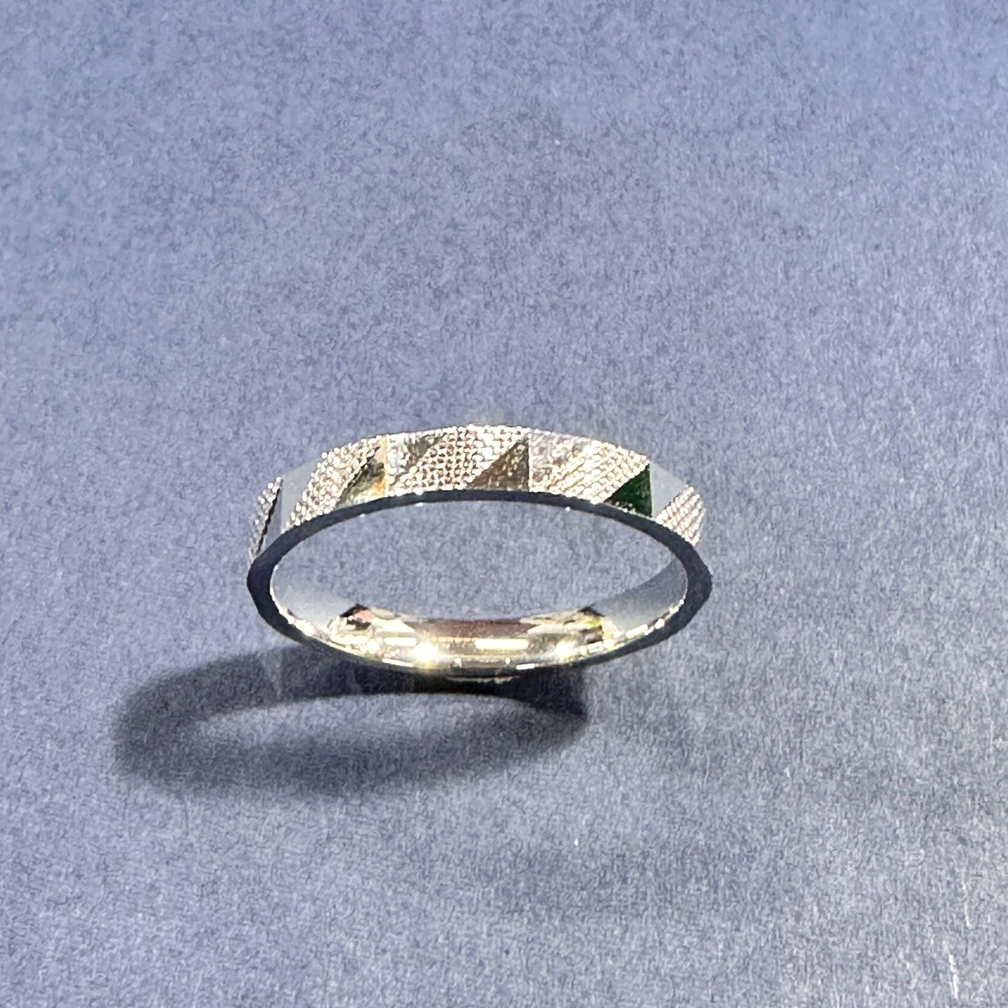  【中国珠宝】PT950戒指车花几何拼接铂金戒指26