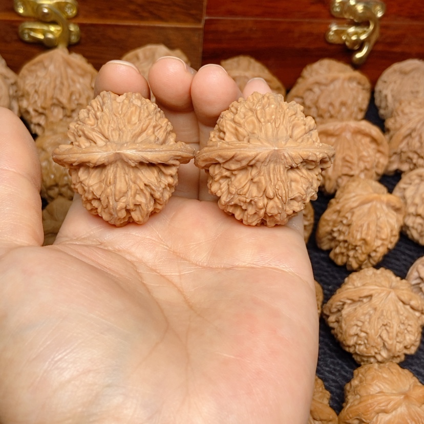 【闪购商品】文玩核桃吊坠❾*❺天地39