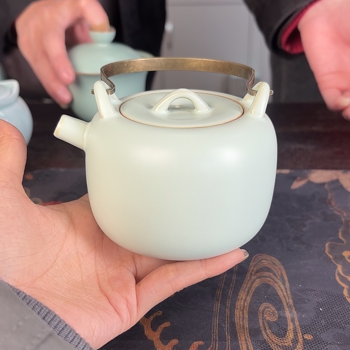 龙泉云间青瓷小米茶器