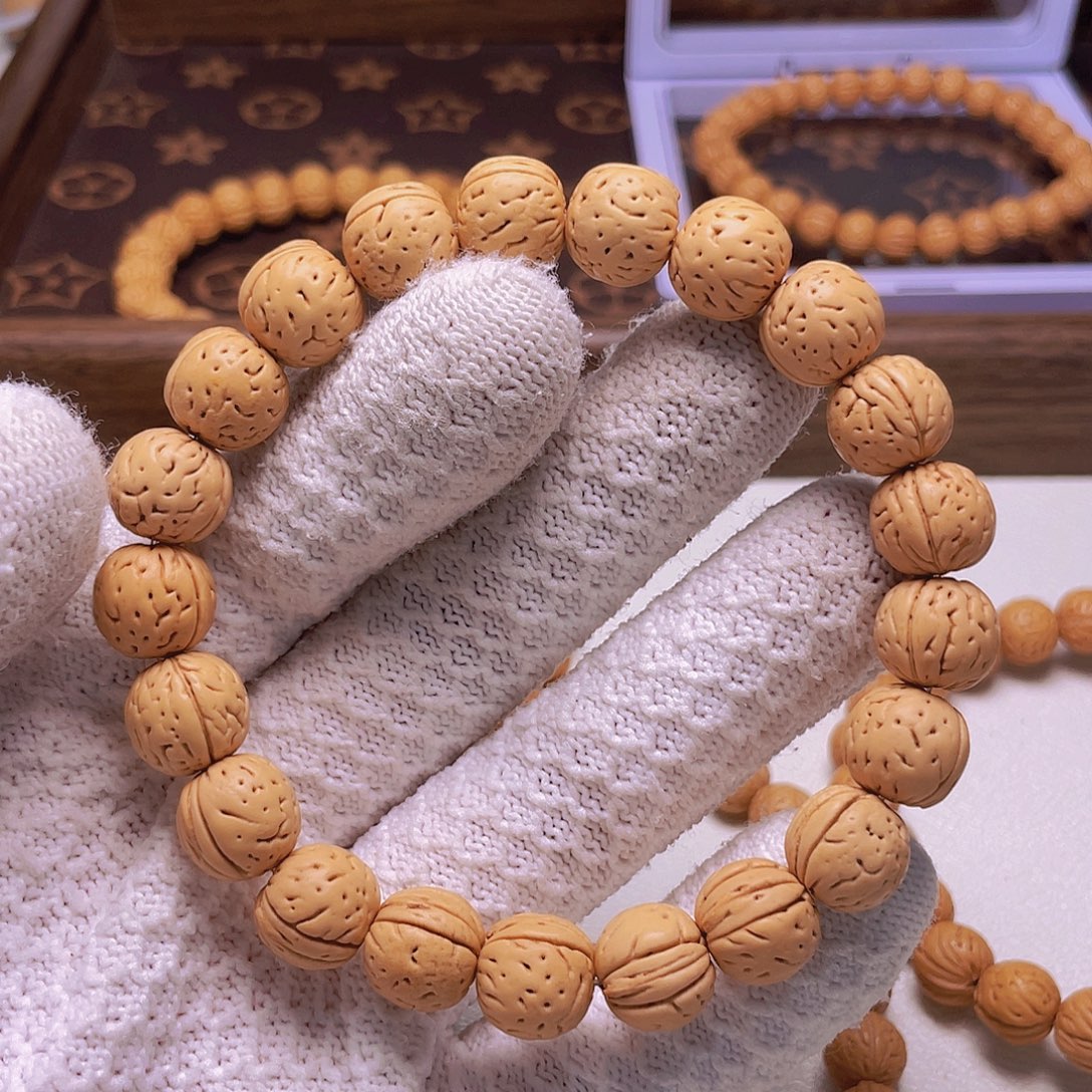 梦***想核桃木/黑胡桃（胡桃木）12野生桃核手串
