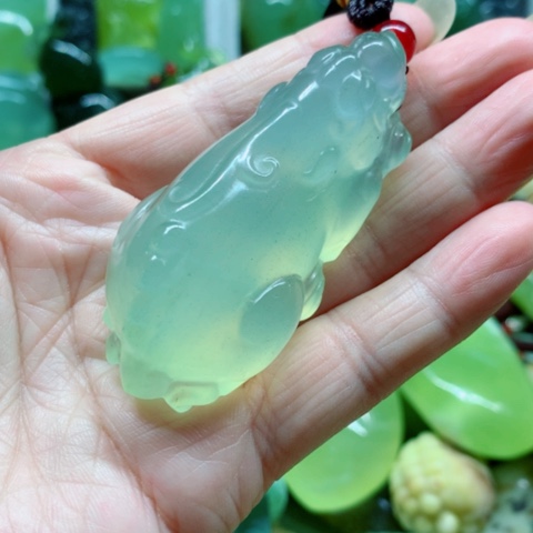 蛇纹石玉未镶嵌手把件