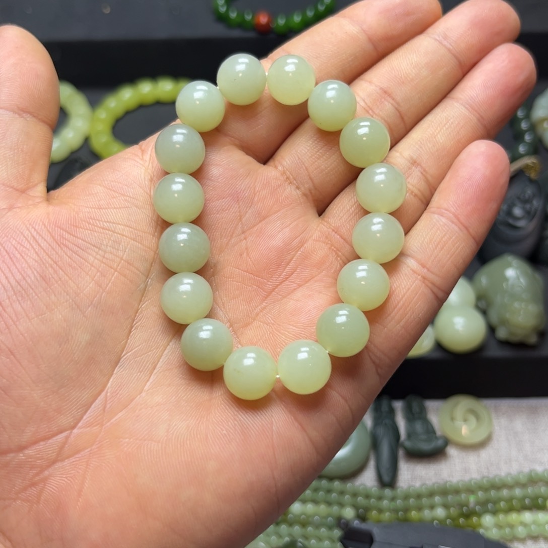 未镶嵌手链和田玉