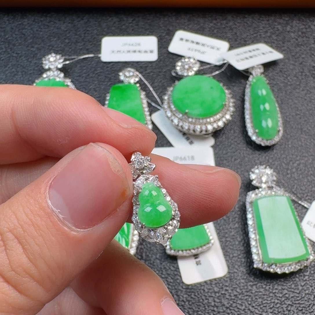 翡翠吊坠(不含链)银S925镶嵌