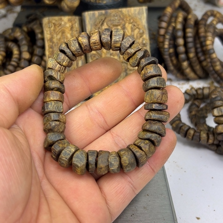 沉香奇楠沉香1.3mm20g沉水