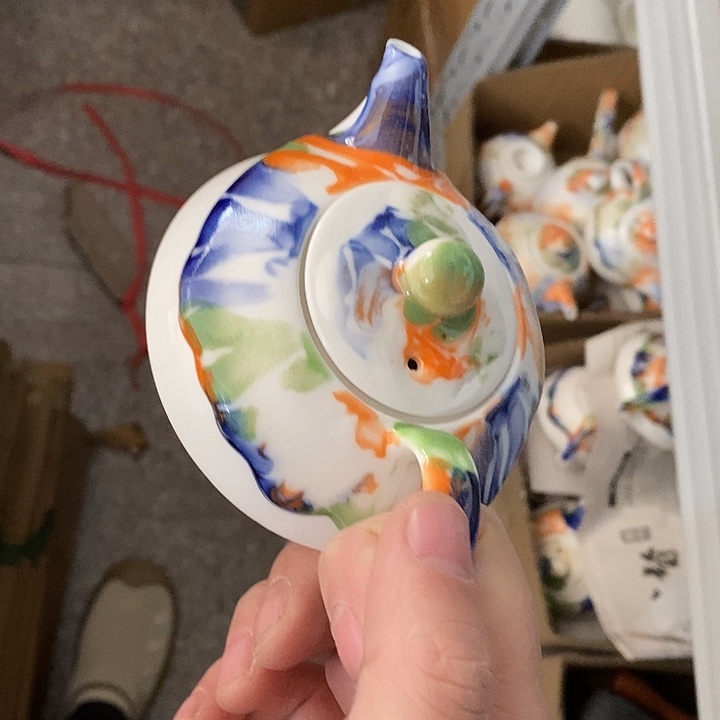 陶瓷艺术品及陶瓷制品