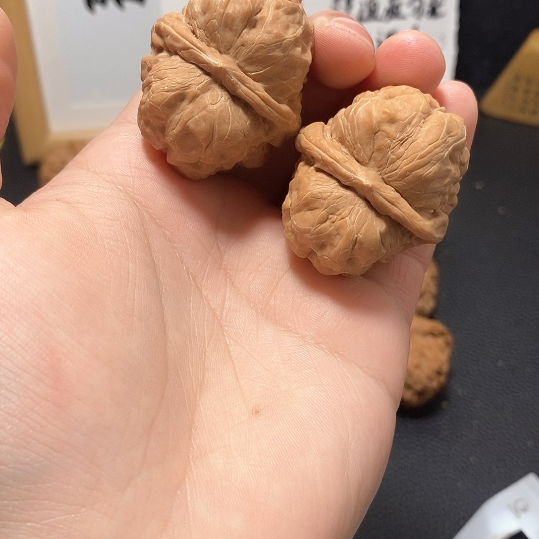 文玩核桃把件T****?蛤蟆