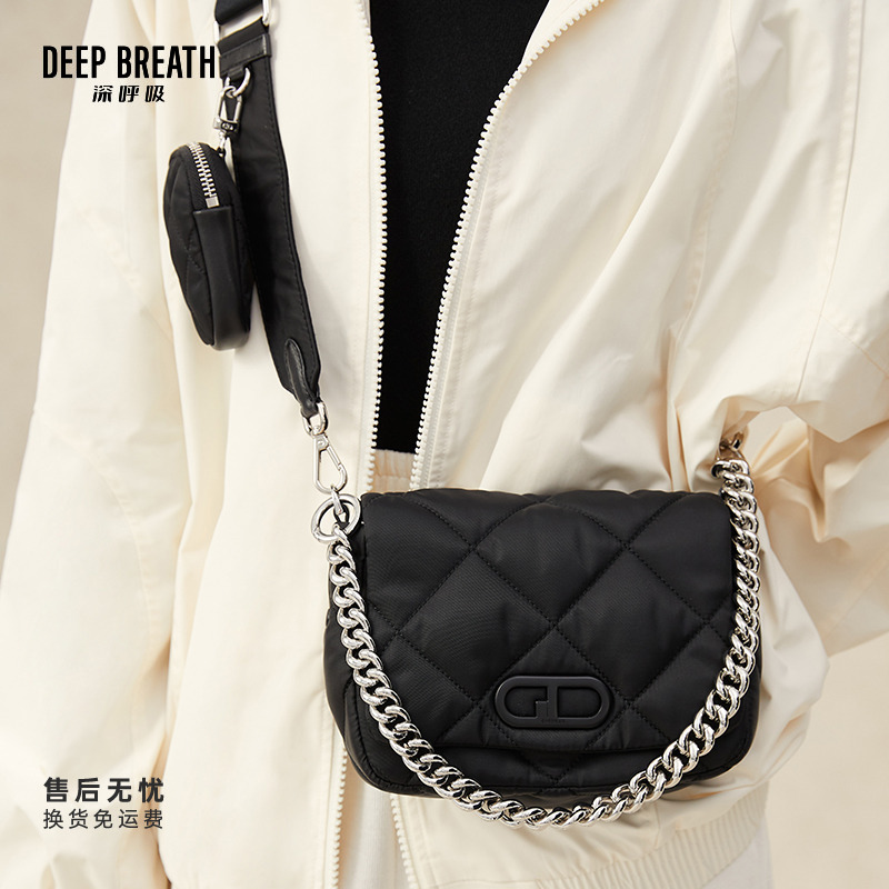 DEEP BREATH深呼吸女包新款菱格布面充棉单肩斜挎包小号AB10197