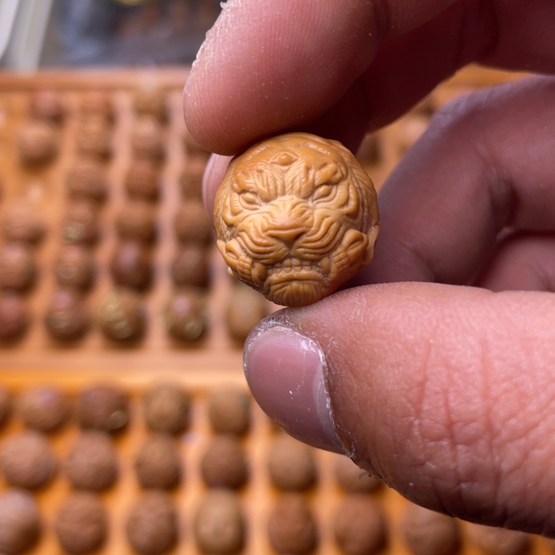 鬻***熋猴头核桃吊坠猴头核桃素款山君