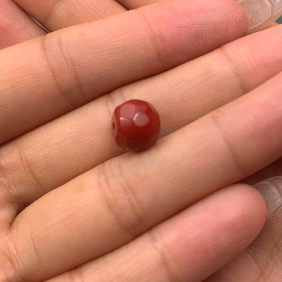 南红玛瑙珠子未镶嵌
