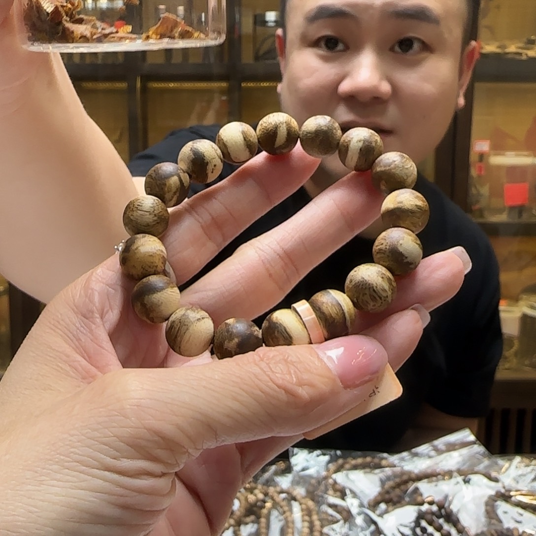 沉香手串17棋楠11mm单圈圆珠 g+多样性发一串