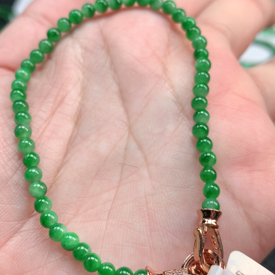 翡翠手链未镶嵌小*子翡翠