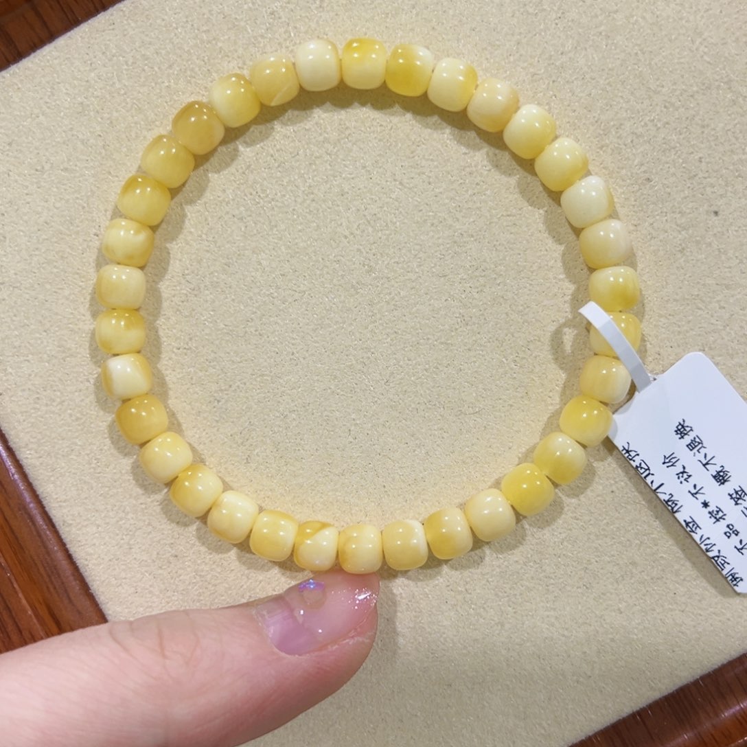 蜜蜡手链未镶嵌6m金白花