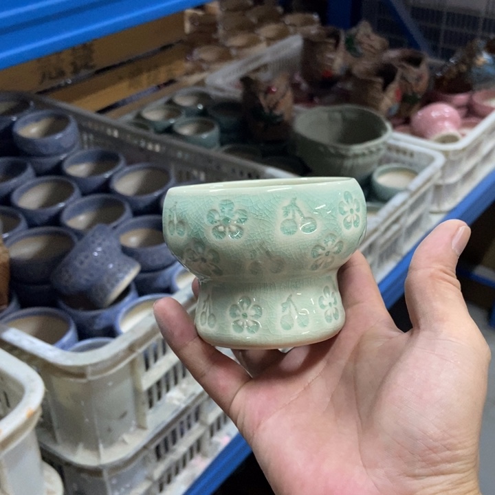 花盆单场满9.9发货8*7浅绿