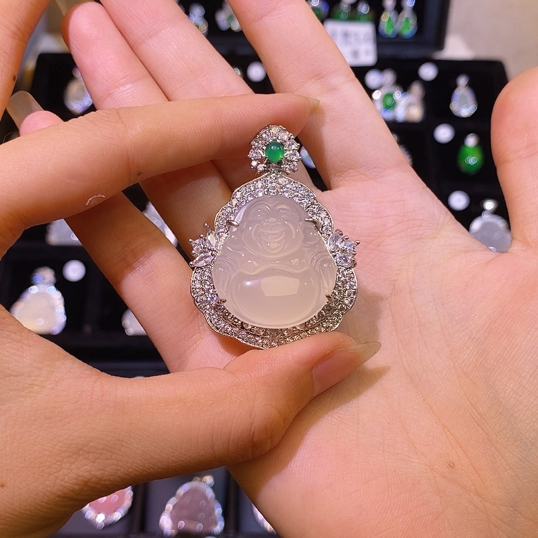 玛瑙/玉髓颈饰合金