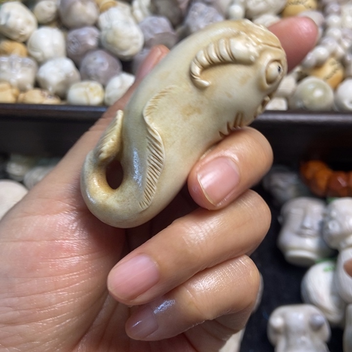 十****配饰鹿角雕刻一个出