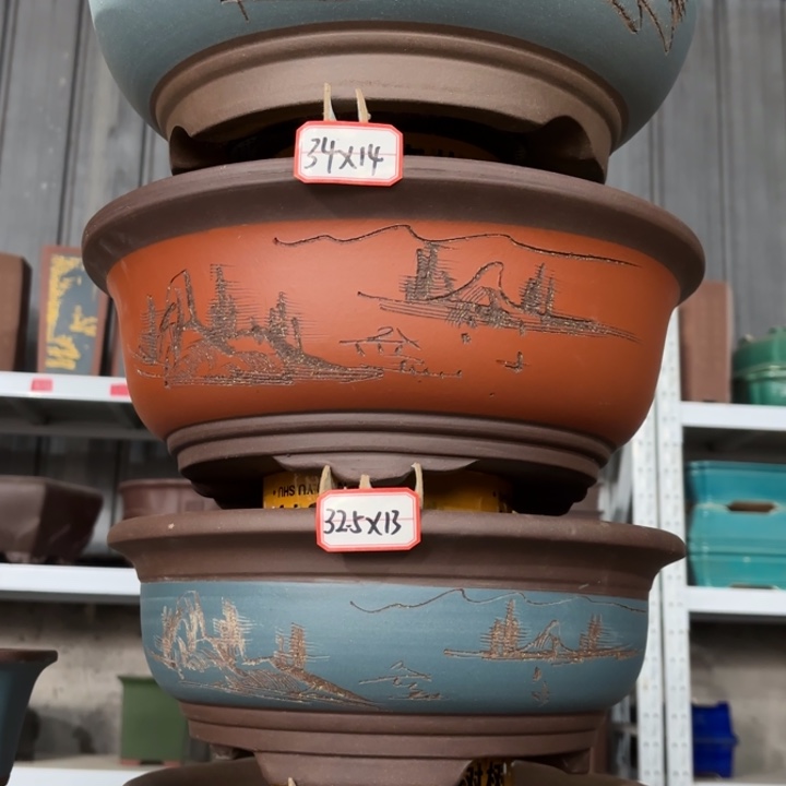 紫砂花盆     116-4。   