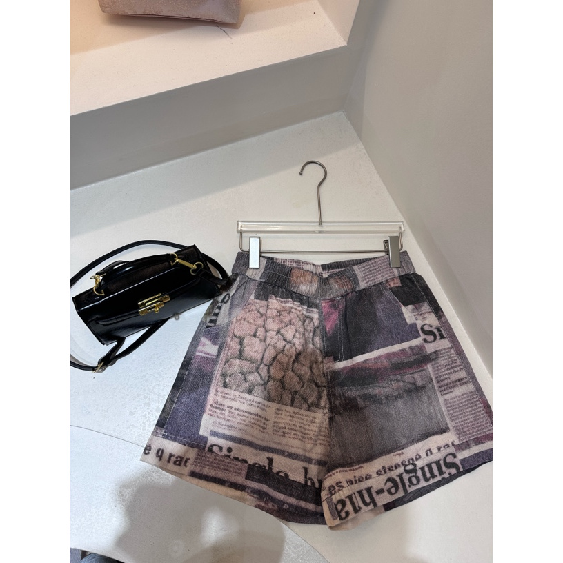 夏季新款大码9080复工风报纸涂鸦短裤女时尚高级设计感女