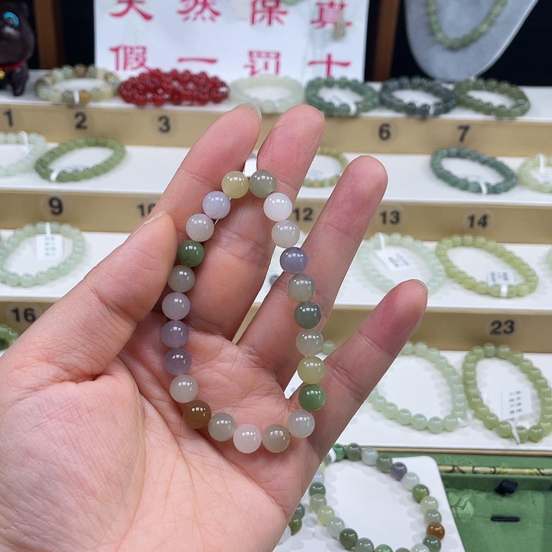 观***姐和田玉未镶嵌手链