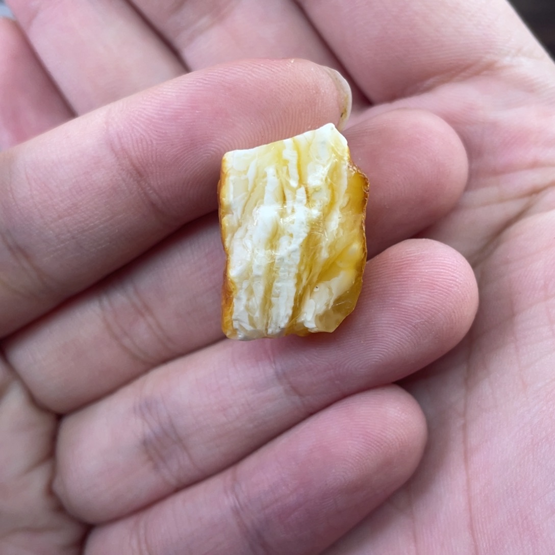 定制琥珀未镶嵌天然琥珀