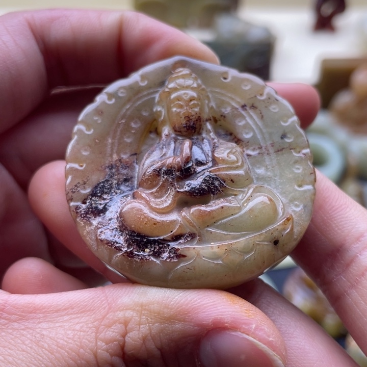 蛇纹石玉未镶嵌颈饰191