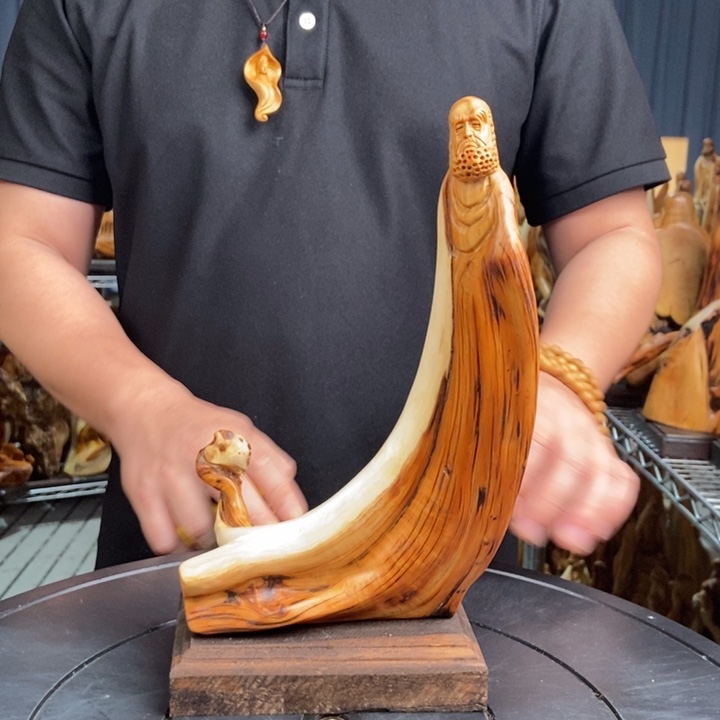 柏木（崖柏）随型摆件