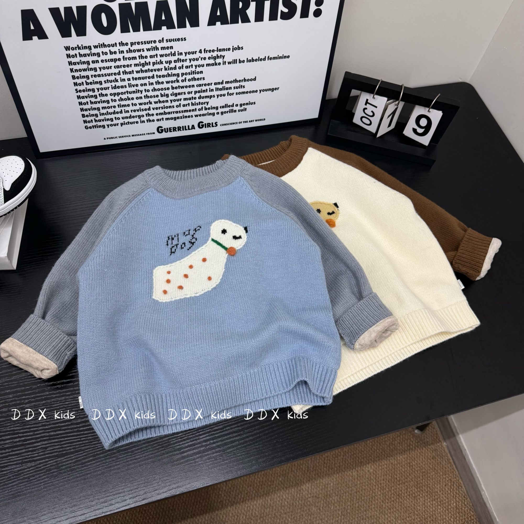 2025秋冬新款男童毛衣加厚韩版卡通时尚德绒内胆儿童套头加绒毛衣