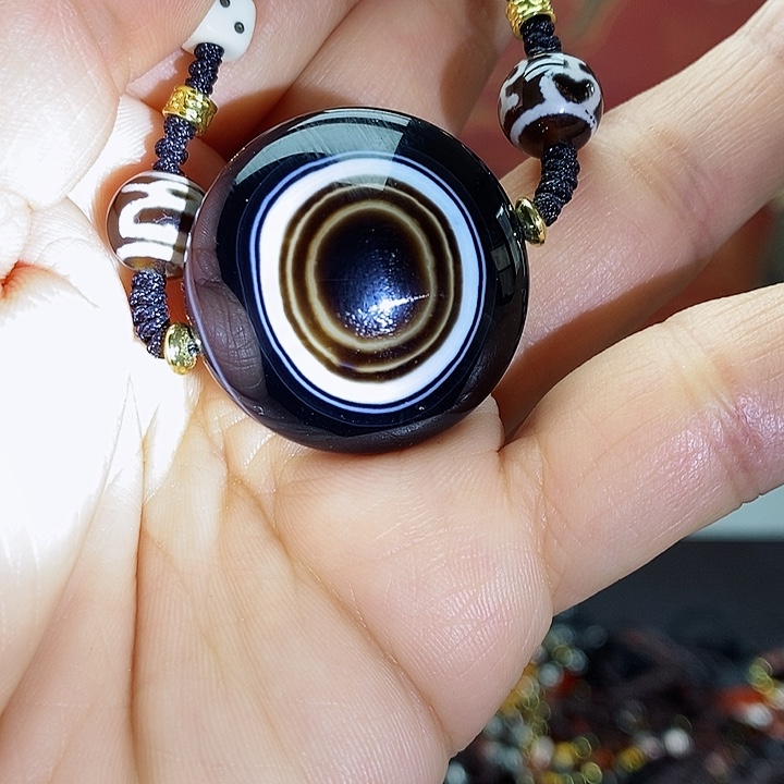 玛瑙/玉髓颈饰合金