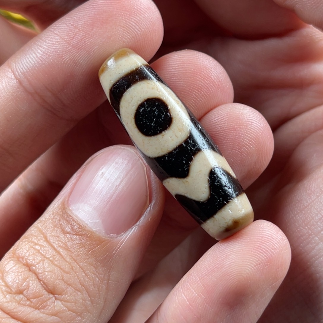 玛瑙/玉髓颈饰未镶嵌以***眸