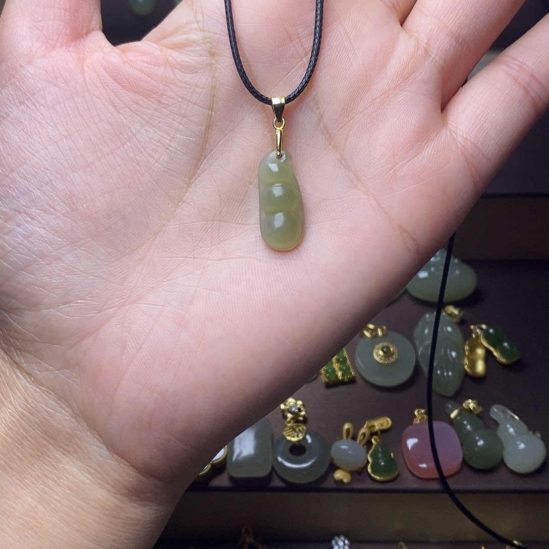 和田玉颈饰银S925镶嵌