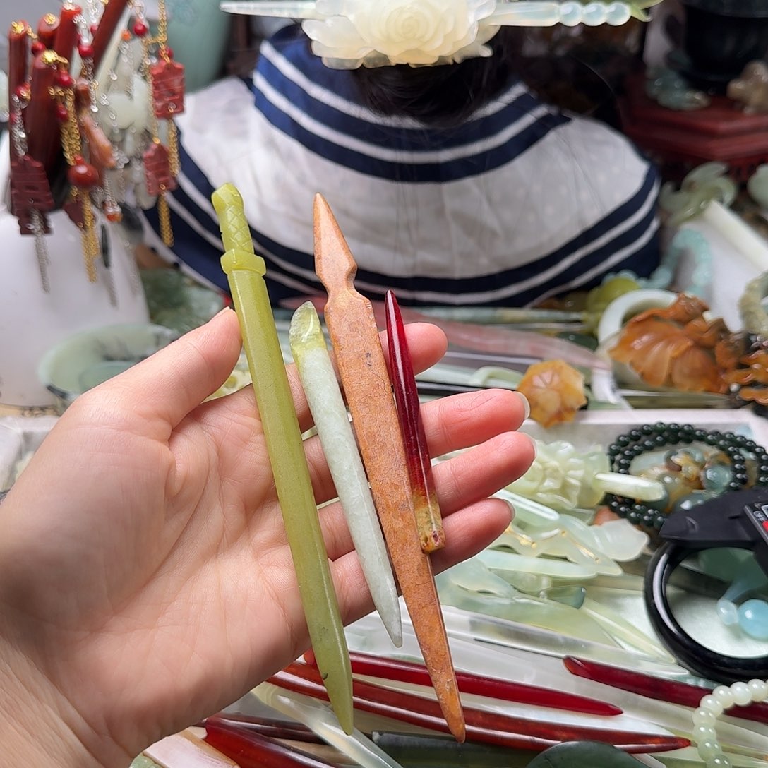 蛇纹石玉合金发饰