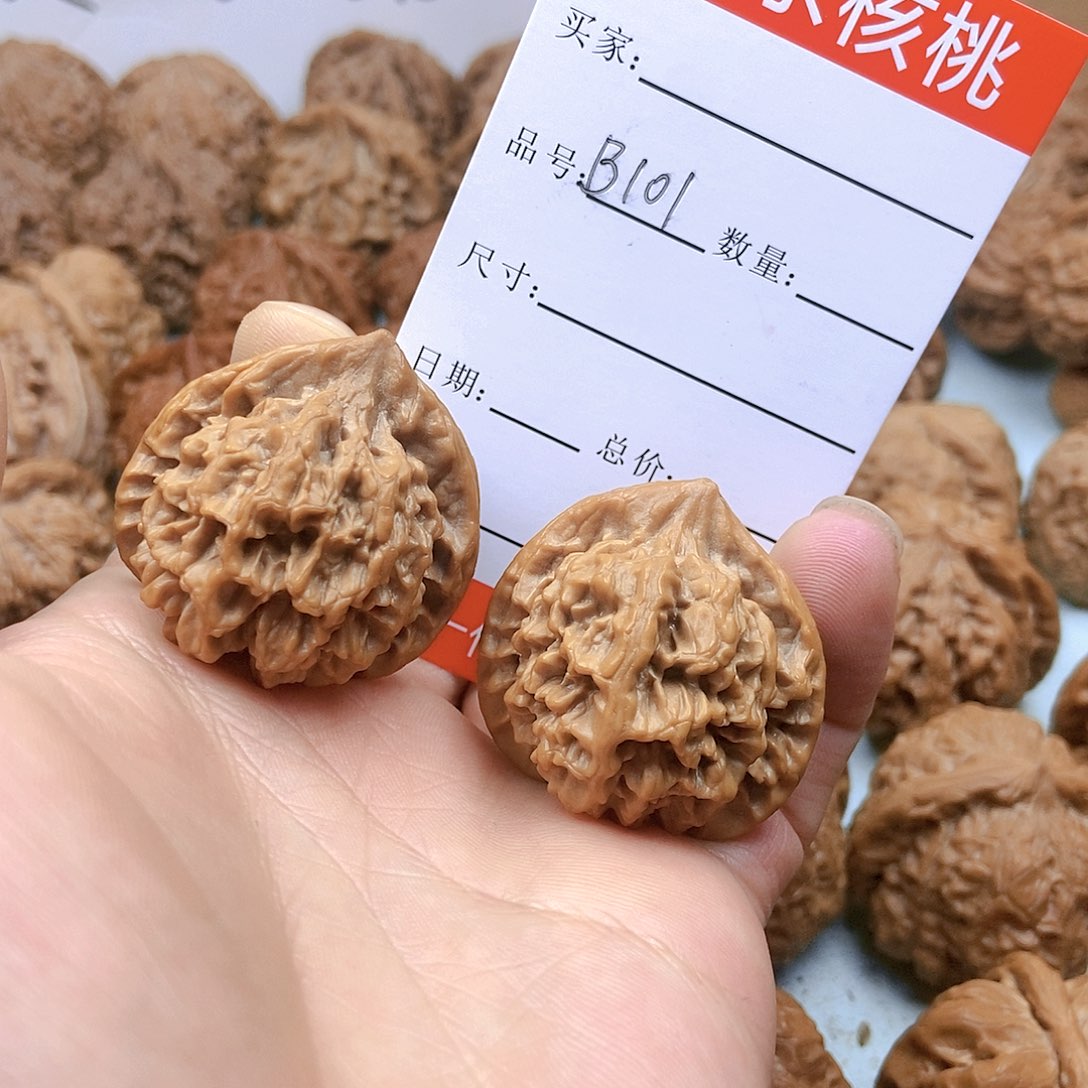 文玩核桃吊坠101号龙纹36尺