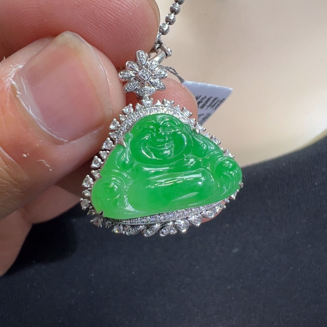 翡翠吊坠(不含链)18K金镶嵌