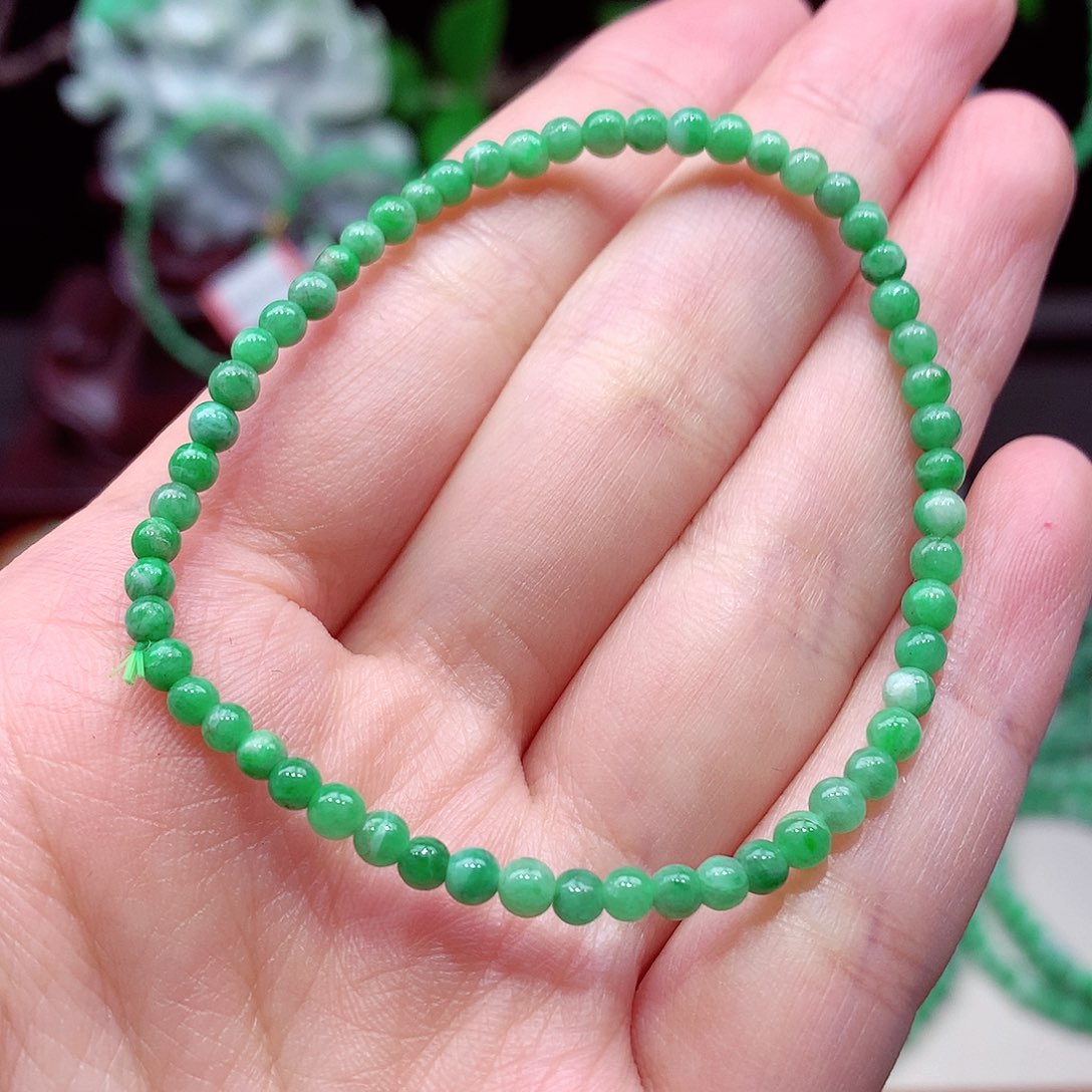 翡翠未镶嵌手链翡翠