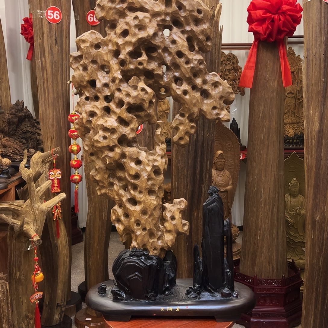 沉香摆件@***晨沉香摆件红土太湖石