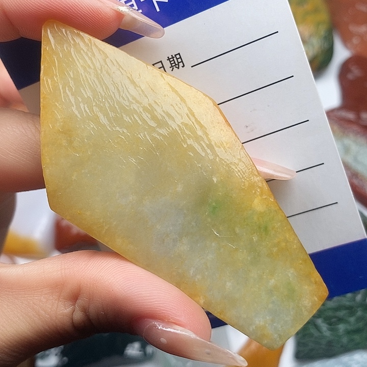 翡翠未镶嵌颈饰天然