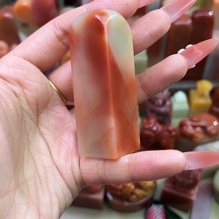 寿山石印石38号红芙蓉65:22:22