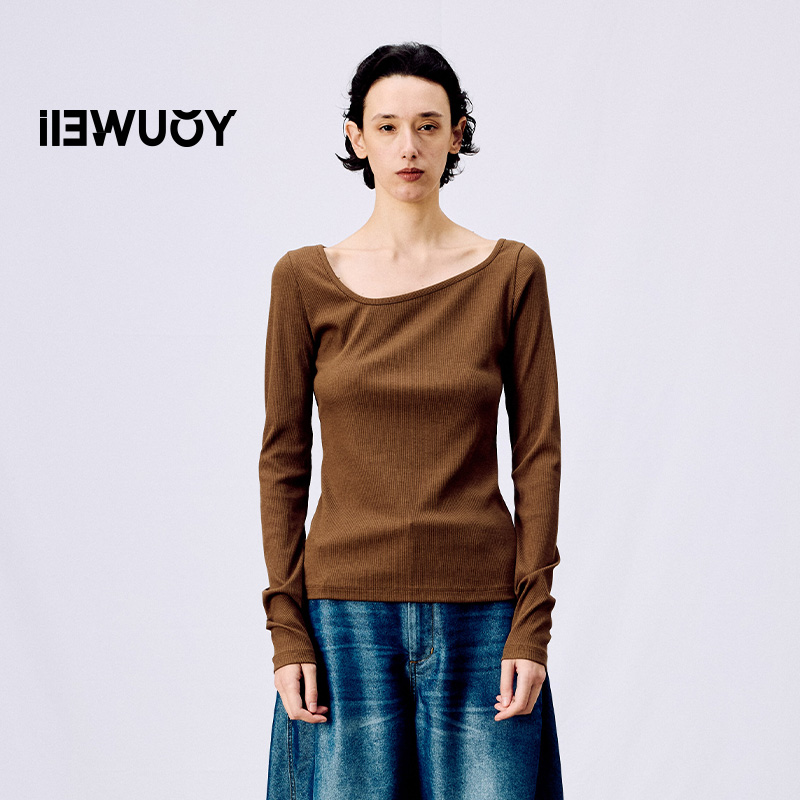 有尾YOUWEI（线上专属）斜领坑条秋冬合身打底衫Y1225119