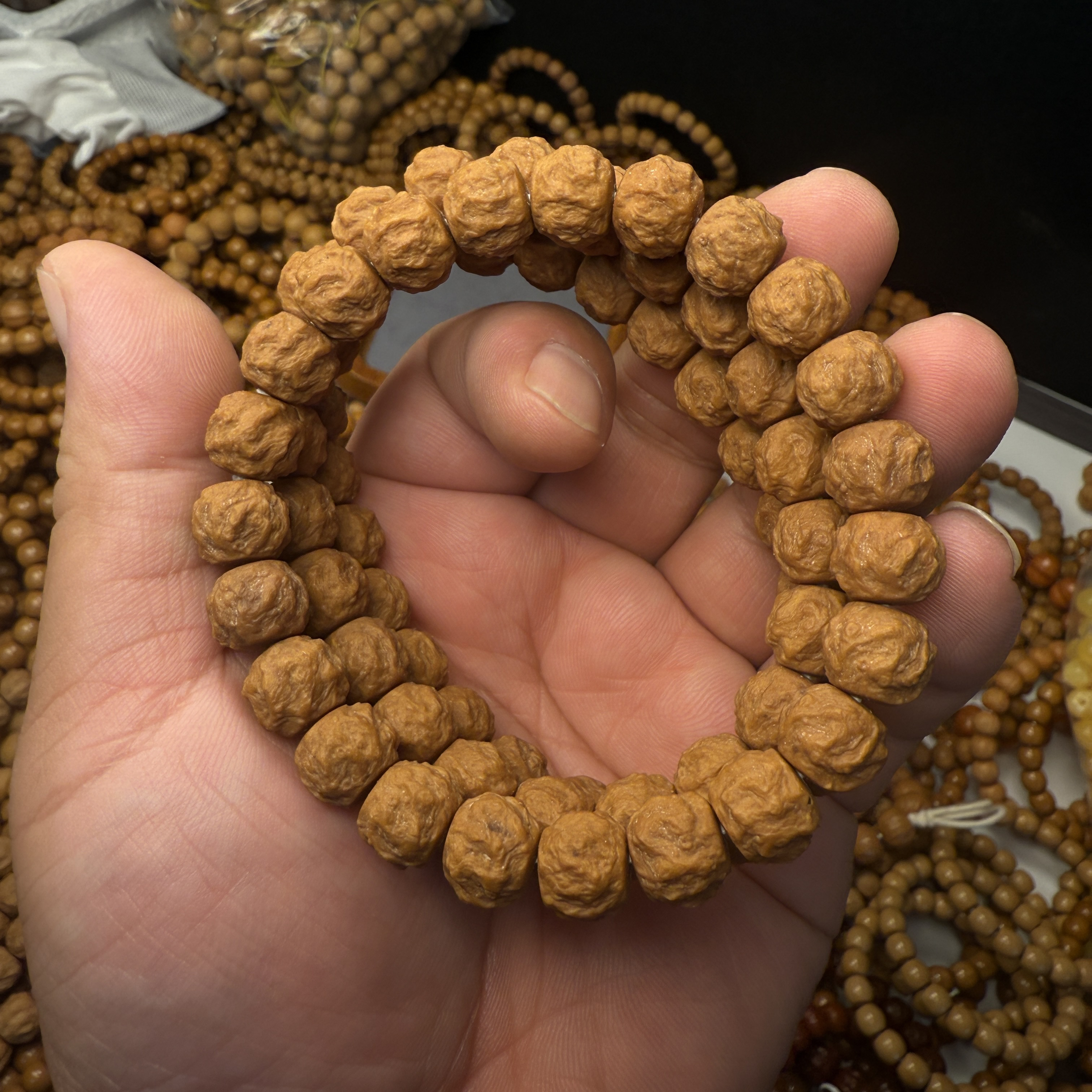 猴头核桃二等龙蛇之变手串尺寸11-15左右（非全品）