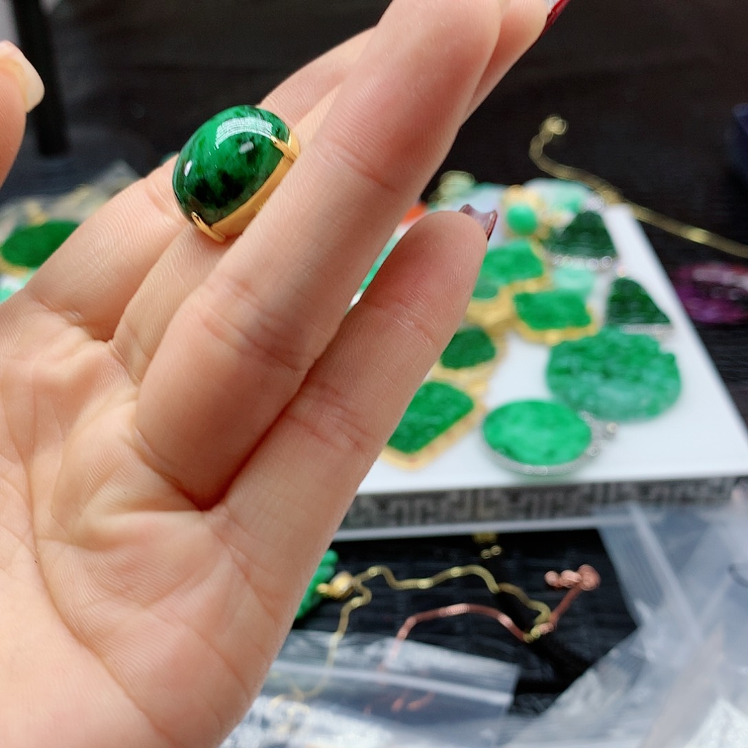 【闪购商品】翡翠戒指银S925镶嵌，